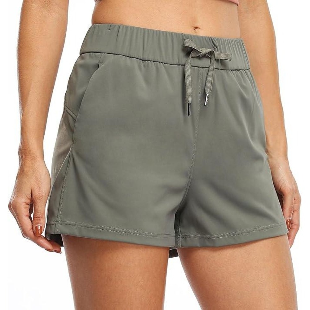 Willit Hiking Yoga Shorts Womens S Olive Green 2.5 Athletic Running Pocket